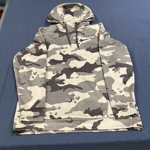 Brand new nike camo sweatshirt tags still intact never worn